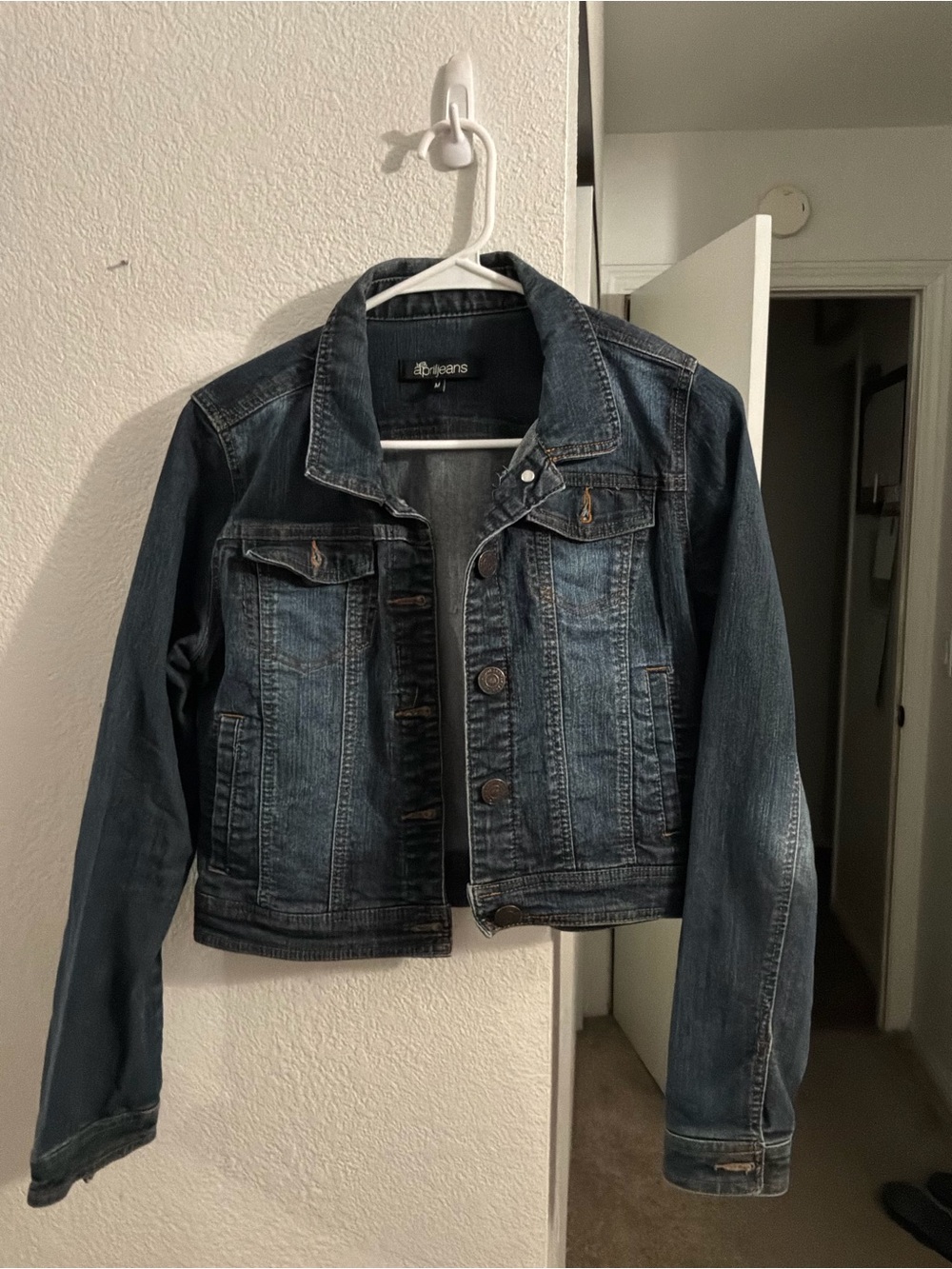 Apriljeans Dark Wash Fitted Cropped Denim Jacket Medium